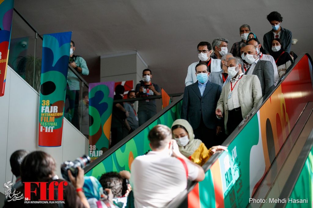 بازدید حسین انتظامی از سی‌وهشتمین جشنواره جهانی فیلم فجر