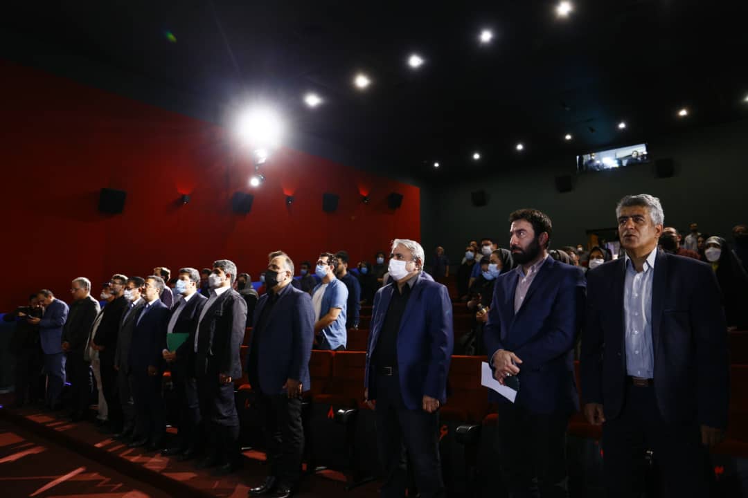 مراسم تجلیل از خبرنگاران حوزه سینما /گزارش تصویری