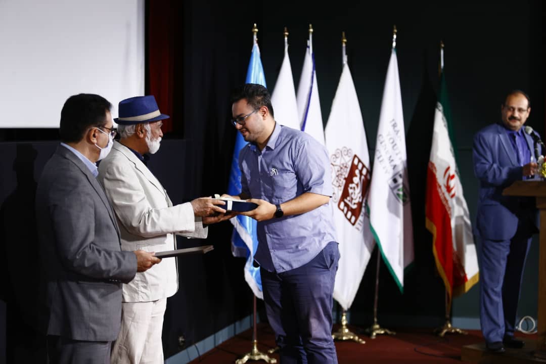 مراسم تجلیل از خبرنگاران حوزه سینما /گزارش تصویری