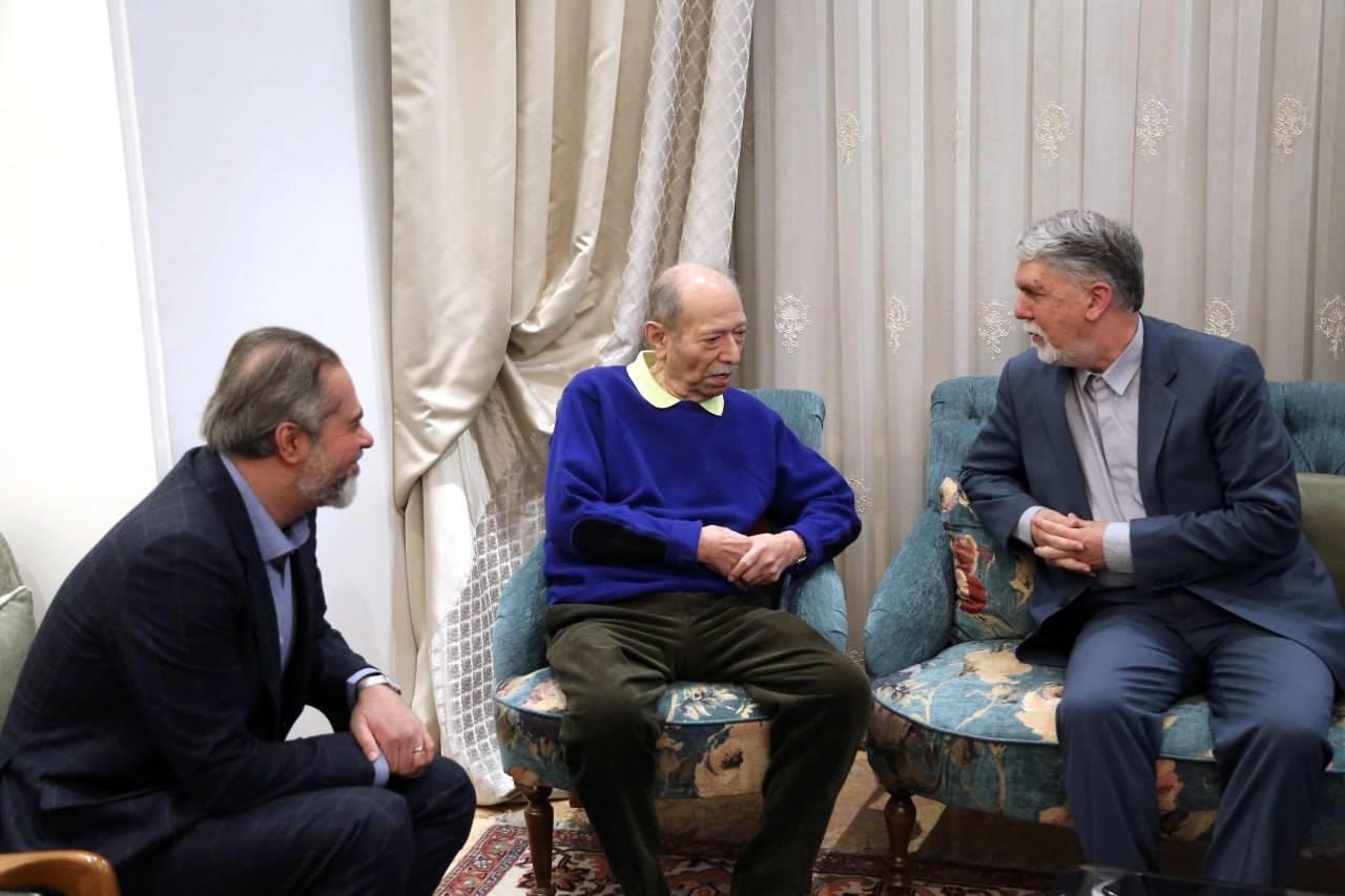 دیدار نوروزی رئیس جمهور با علی نصیریان