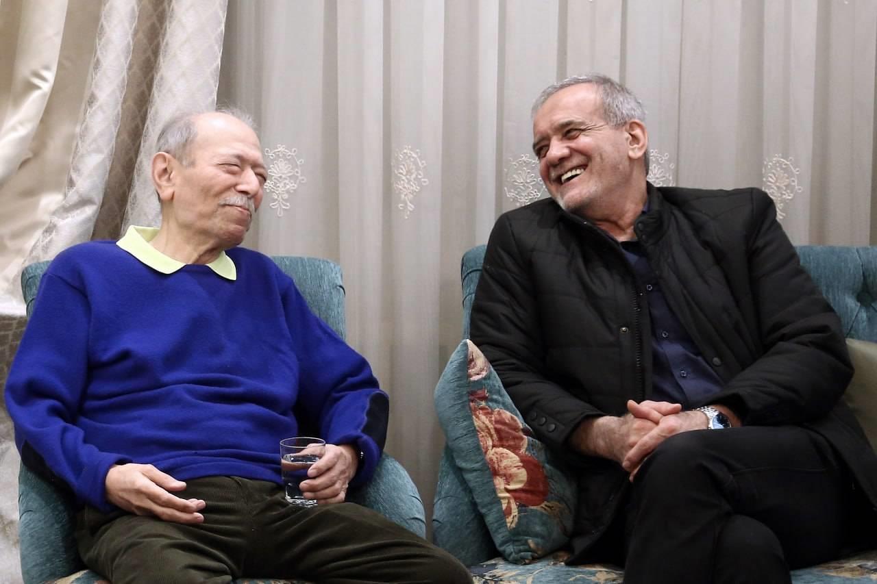 دیدار نوروزی رئیس جمهور با علی نصیریان