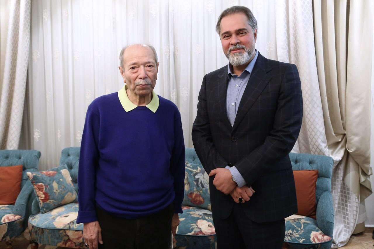 دیدار نوروزی رئیس جمهور با علی نصیریان