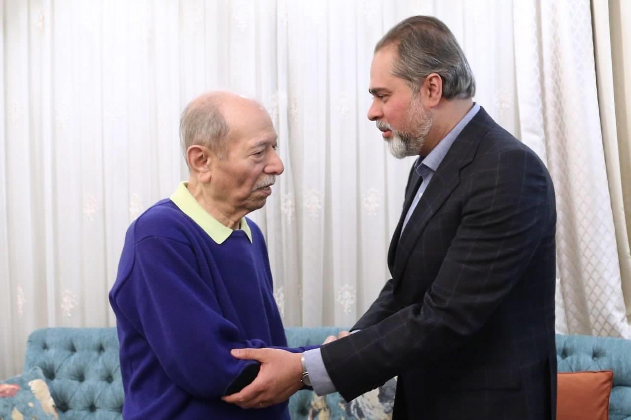 دیدار نوروزی رئیس جمهور با علی نصیریان