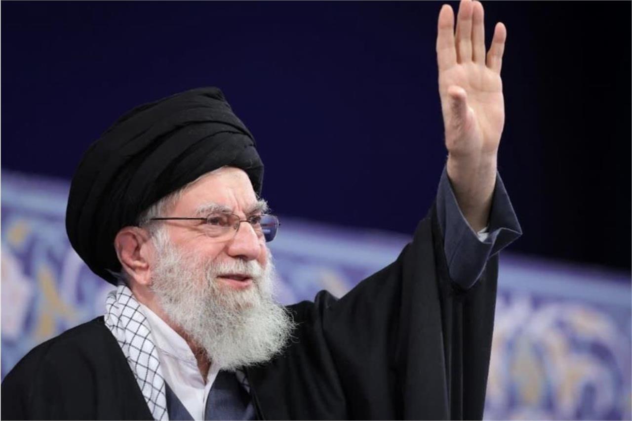 بیانیه وزارت فرهنگ در دعوت از اهالی فرهنگ، هنر و رسانه برای حضور در آیین وداع و تشییع پیکر قائد شهید انقلاب