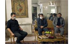 حضور وزیر فرهنگ و ارشاد اسلامی  و رییس سازمان سینمایی در منزل هنرمند فقیدفتحعلی اویسی